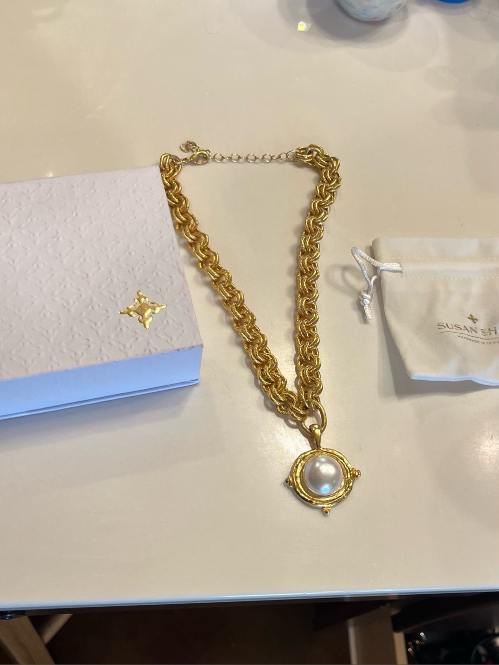 Susan Shaw Gold Tone Pearl Statement Necklace Vintage Inspired🌟